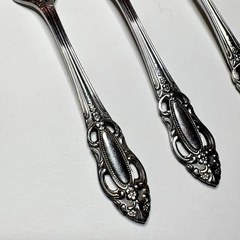 Vintage United Silver Co Artistic Rose Salad Fork 6-3/8